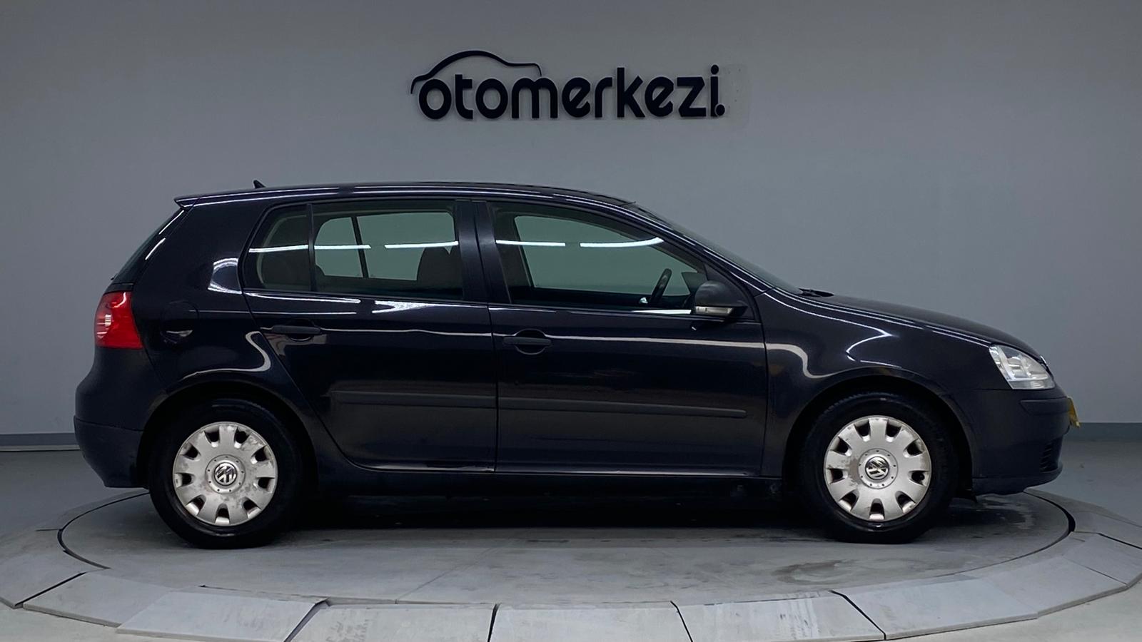 VOLKSWAGEN GOLF 2